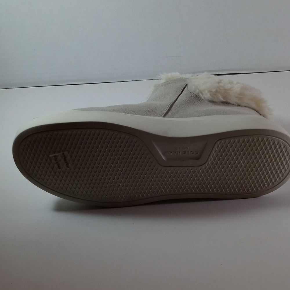 Boot - Picture 6 of 7